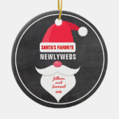 おもしろいクリスマスサンタの新お気に入りのしいカップル写真 セラミックオーナメント (正面)