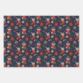 おもしろいクリスマスストッキングとトリート ラッピングペーパーシート (正面)