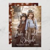 おもしろいクリスマス写真ベビー外は寒い シーズンカード (正面/裏面)