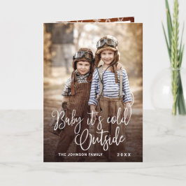 おもしろいクリスマス写真ベビー外は寒い シーズンカード