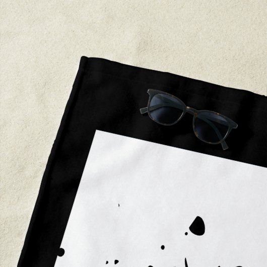 おもしろいクール白黒モノグラモダンム ビーチタオル (インサイチュ)