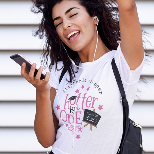 おもしろいグラード2025ピンク文字ホッタバイワンディグ Tシャツ