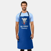おもしろいグルメシェフ漫画ブルーBBQキッチン エプロン (着用した状態)