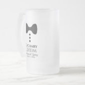 おもしろいグルームブラックタイタキシードフロストビールマグ フロストグラスビールジョッキ (正面左)