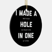 おもしろいゴルフの女男性へ性が一つのゴルフギャグに穴を開ける セラミックオーナメント (右)