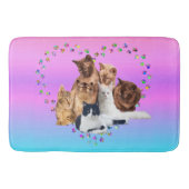 おもしろいシャワー猫 バスマット (正面)