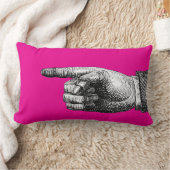 おもしろいショッキングなピンクフィンガーポインティング装飾用クッション ランバークッション (ブランケット)