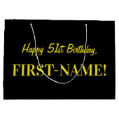 おもしろいストライプのピンク「51」、ハッピー51誕生日、名前 ラージペーパーバッグ (裏面)