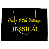 おもしろいストライプのピンク「66」、ハッピー66誕生日、名前 ラージペーパーバッグ (裏面)
