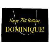 おもしろいストライプのピンク「71」、ハッピー71誕生日、名前 ラージペーパーバッグ (裏面)