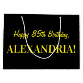 おもしろいストライプのピンク「85」、ハッピー85誕生日、名前 ラージペーパーバッグ (裏面)