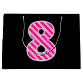 おもしろいストライプのピンク「8」、ハッピー8誕生日、名前 ラージペーパーバッグ (正面)