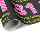 おもしろいストライプピンク色の誕生日"31"; Happy 31 ラッピングペーパー (ロールコーナー)