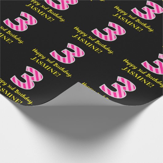 おもしろいストライプピンク色の誕生日「3」、誕生日おめでとう ラッピングペーパー (角)