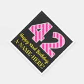 おもしろいストライプピンク色の誕生日"42"; Happy 42 スタンダードランチョンナプキン (角)