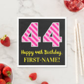 おもしろいストライプピンク色の誕生日"44"; Happy 44 スタンダードランチョンナプキン (インサイチュ)