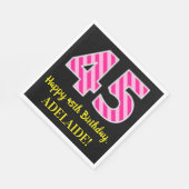 おもしろいストライプピンク色の誕生日"45"; Happy 45 スタンダードランチョンナプキン (角)