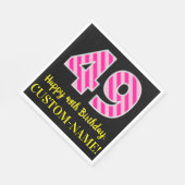 おもしろいストライプピンク色の誕生日"49"; Happy 49 スタンダードランチョンナプキン (角)