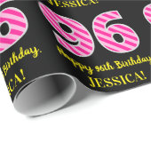 おもしろいストライプピンク色の誕生日"96"; Happy 96 ラッピングペーパー (ロールコーナー)