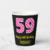おもしろいストライプピンク誕生日"59"：ハッピー59 紙コップ (裏面)