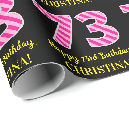 おもしろいストライプピンク誕生日"73"、Happy 73 ラッピングペーパー (ロールコーナー)
