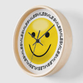 おもしろいスマイル 壁時計 (傾斜)