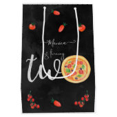 おもしろいスライス、2番目の誕生日 ミディアムペーパーバッグ (裏面)