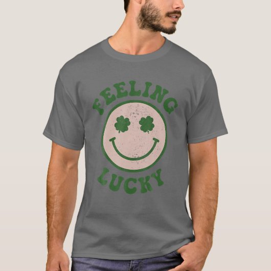 おもしろいズ感じラッキースマイル顔ミーム Tシャツ (正面)