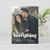 おもしろいタイポグラフィ写結婚真の発表 セーブザデート (スタンド正面)