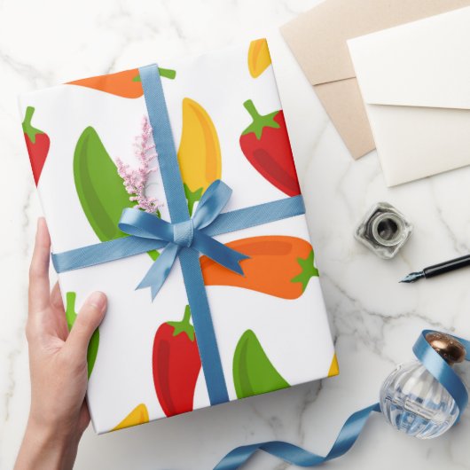 おもしろいチリペッパーパターンフィエスタパーティーラップ ラッピングペーパー (ギフト)