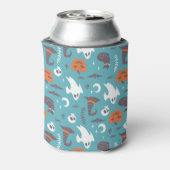 おもしろいティール(緑がかった色)ドールハロウィンパターン 缶クーラー (缶裏面)