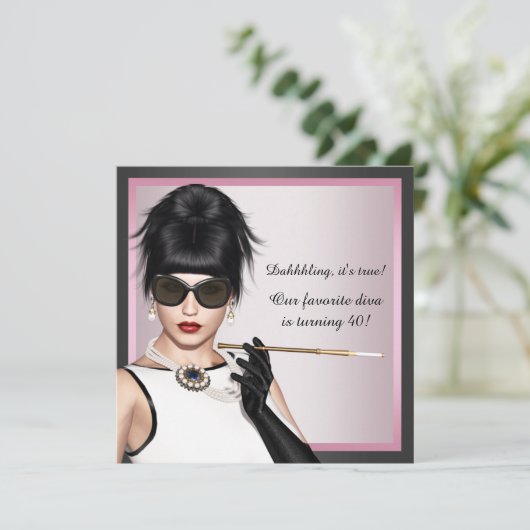 おもしろいディーバ女性ピンクとブラック誕生日 招待状 (スタンド正面)