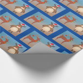 おもしろいトナカイがデコレーションクリスマスをチェックアウト ラッピングペーパー (角)