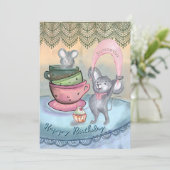 おもしろいネズミティーカパーソナライズされたップ誕生日カード シーズンカード (スタンド正面)