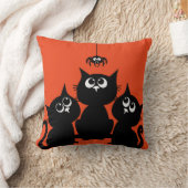 おもしろいハッピーハローウィンかわいい子猫とクモ クッション (ブランケット)