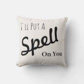 おもしろいハッピーハローウィン「呪文をかけるぞ」 クッション (正面)