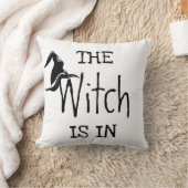 おもしろいハッピーハローウィン「魔女は入っている」 クッション (ブランケット)