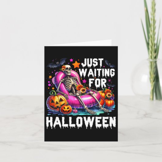 おもしろいハロウィンのスケルトンVを待っ不気味ている カード (正面)