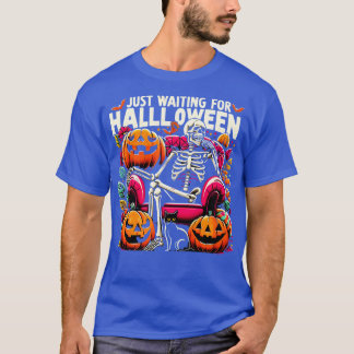 おもしろいハロウィンのスケルトンVを待っ不気味ている Tシャツ