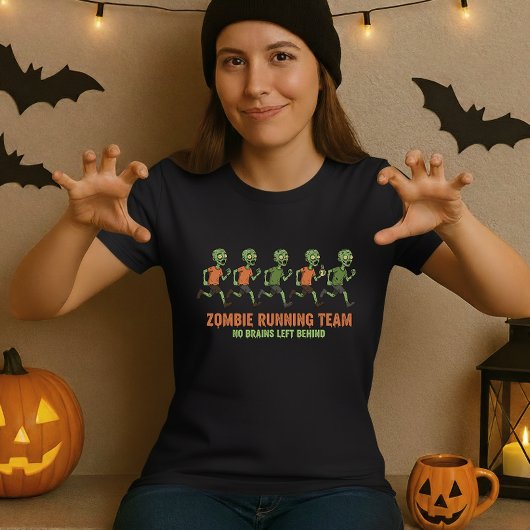 おもしろいハロウィン走ゾンビのティー;脳離れなし Tシャツ