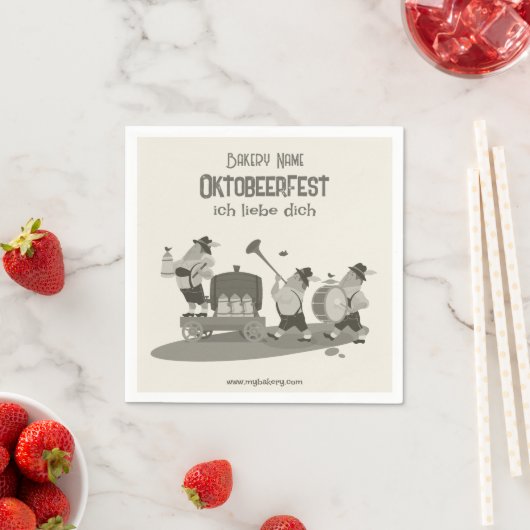 おもしろいバイエルンミュージシャン招待状へオクトーバーフェスト スタンダードカクテルナプキン (インサイチュ)