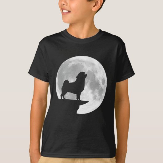 おもしろいパグハウリングフルムーンハロウィン Tシャツ (正面)