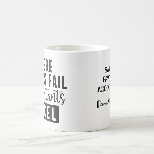 おもしろいパーソナライズされた会計士お気に入りの コーヒーマグカップ (中央)