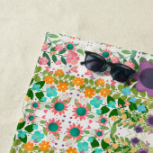 おもしろいパープルフローラ名前をカスタムするパターントレンディー ビーチタオル (インサイチュ)