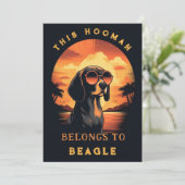 おもしろいビーグル犬の親パーソナライズされた 案内状 (スタンド正面)