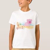 おもしろいピグオンファームとフェンス Tシャツ (正面)