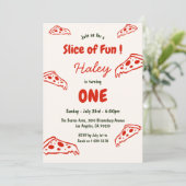 おもしろいピザのスライス1ベビー誕生日ワンヴィンテージ 招待状 (スタンド正面)