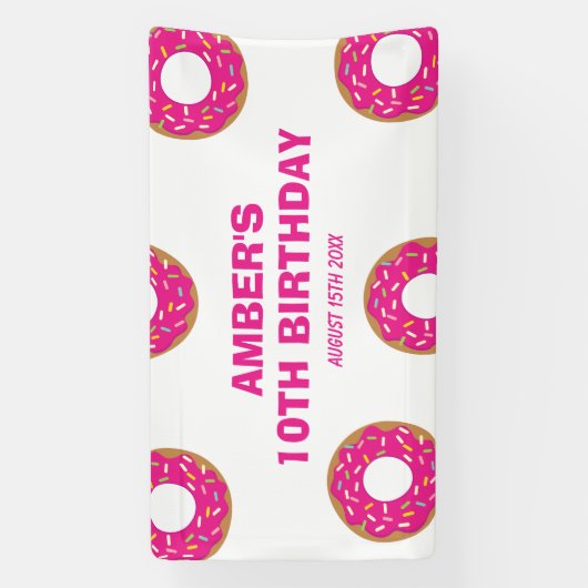 おもしろいピンクドーナツ誕生日パーティーテーマウェルカムバナー 横断幕 (縦)