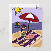 おもしろいピンクフラミンゴアットザビーチ ポストカード (正面/裏面)