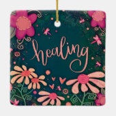 おもしろいピンクフローラヒーリングかわいらしハートの鼓動 セラミックオーナメント (裏面)